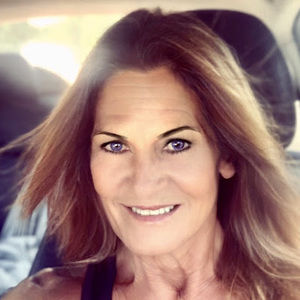 Meet your Posher, Carol